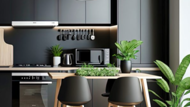 Kitchen Installers: Crafting Bespoke Fitted Kitchens for Modern Living
