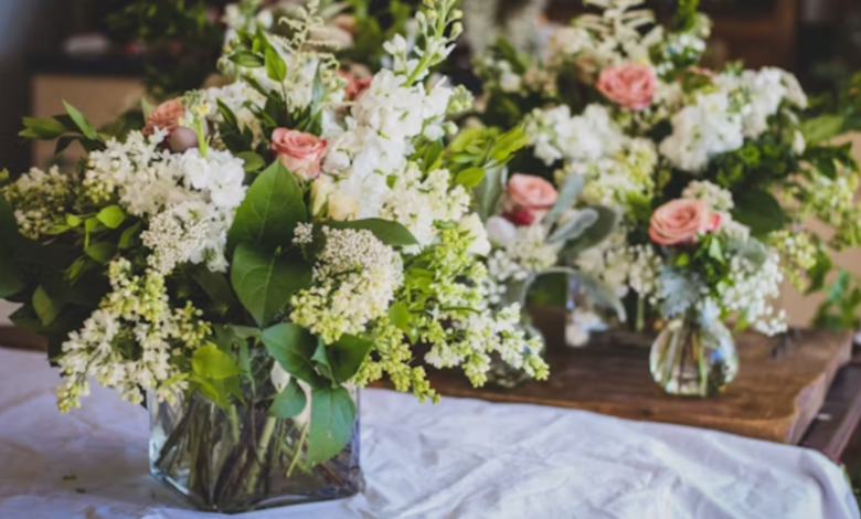Tips for Selecting Flowers for a Funeral Service